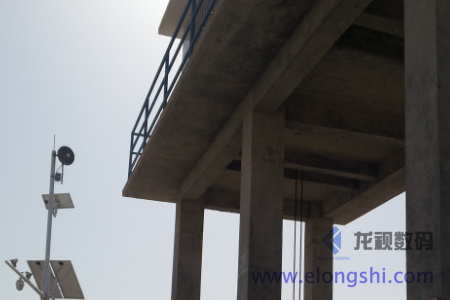 塔里木保护区托克拉克阔坦水闸监控点